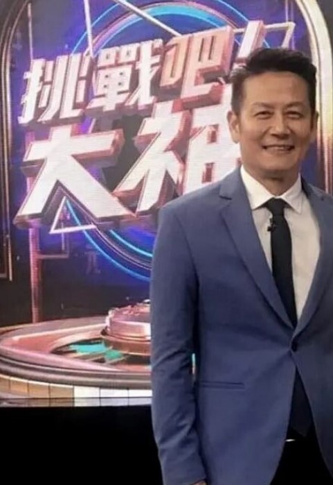 云盘泄密饥渴大奶妹跟网友见面想被肏心情 - LIBVIO